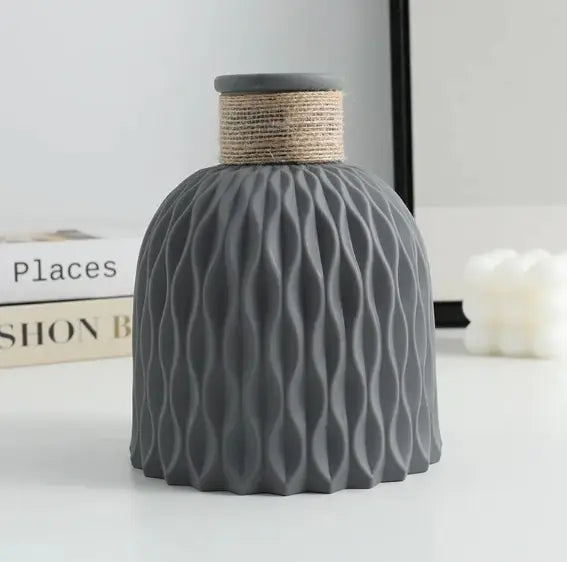 DIY Plastic Flower Vase – Home Décor Pot