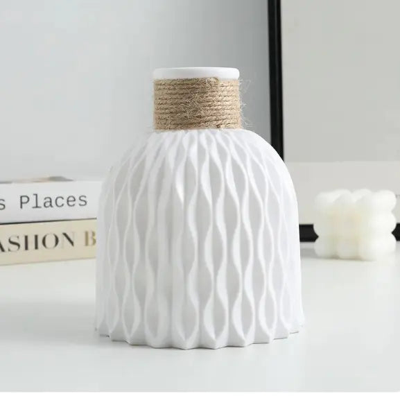 DIY Plastic Flower Vase – Home Décor Pot